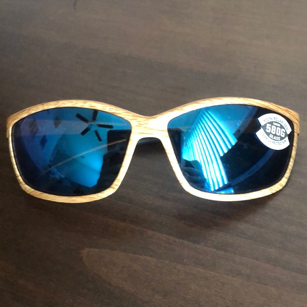NEW Costa Del Mar 100% polarized sunglasses